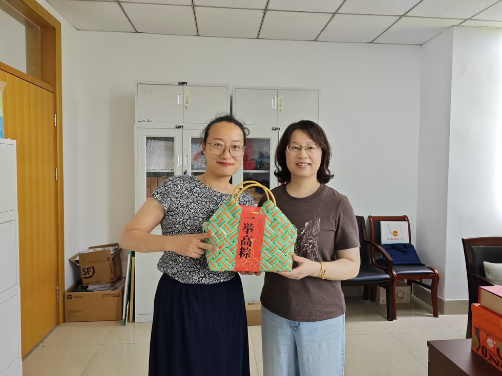 慰问现场